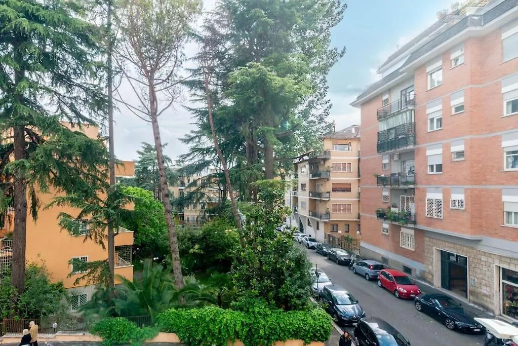 Danilo'S House Comfort A Roma 아파트