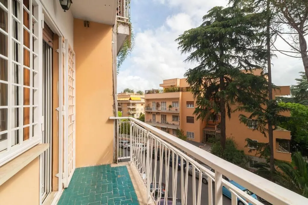 Danilo'S House Comfort A Roma Apartment